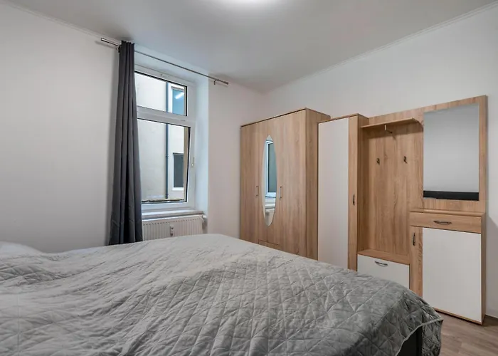 Am Theaterplatz * Gera